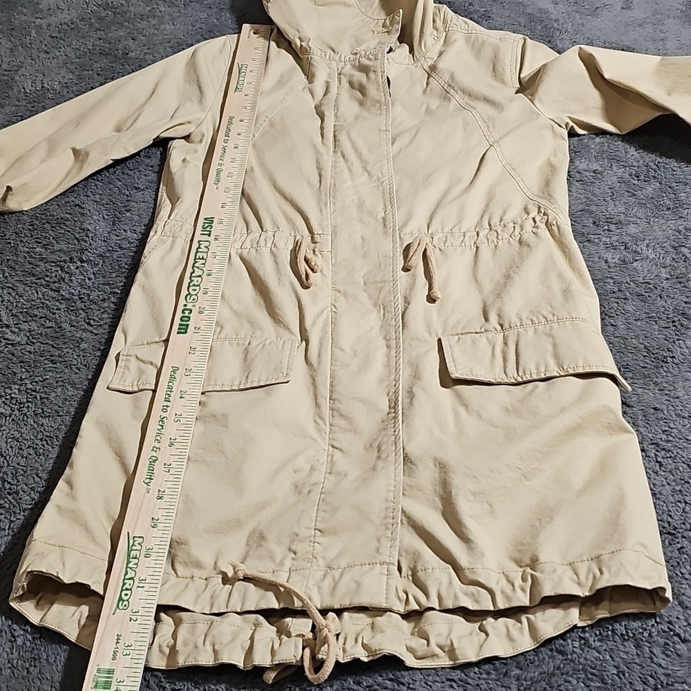 Love Tree Beige Cinched Trench Coat Jacket Zip Button Hood Pockets Cotton Size S - Picture 9 of 10